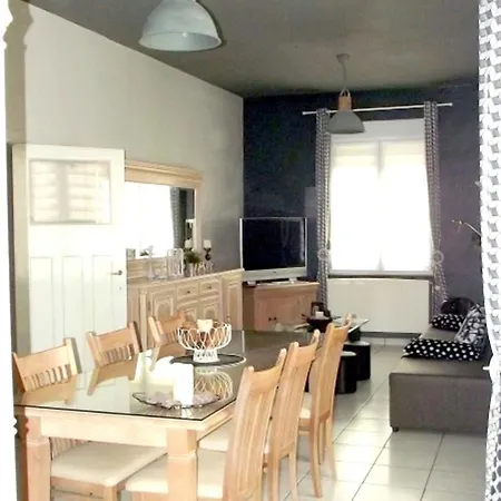 Apartament Rue Xhovemont *